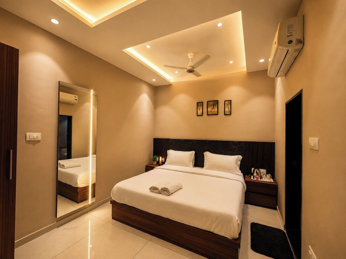 Room 5, HOTEL GEETANJALI, Sirohi