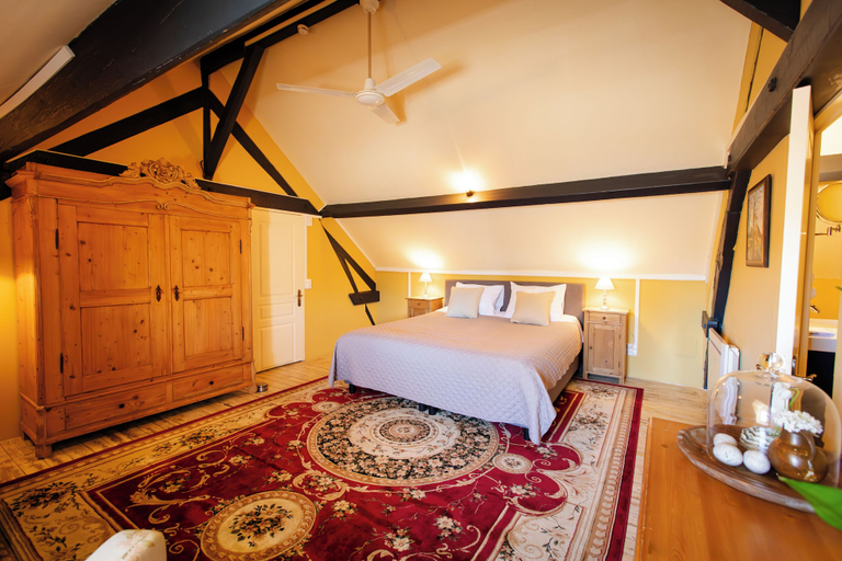 Bedroom 2, Chambres d hotes la Joyeuse, Cher