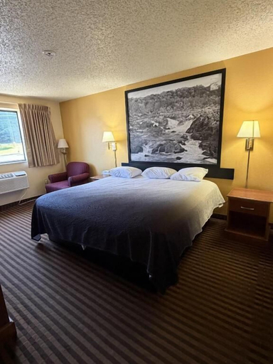 Room 3, LaVale Inn Cumberland Area, Allegany