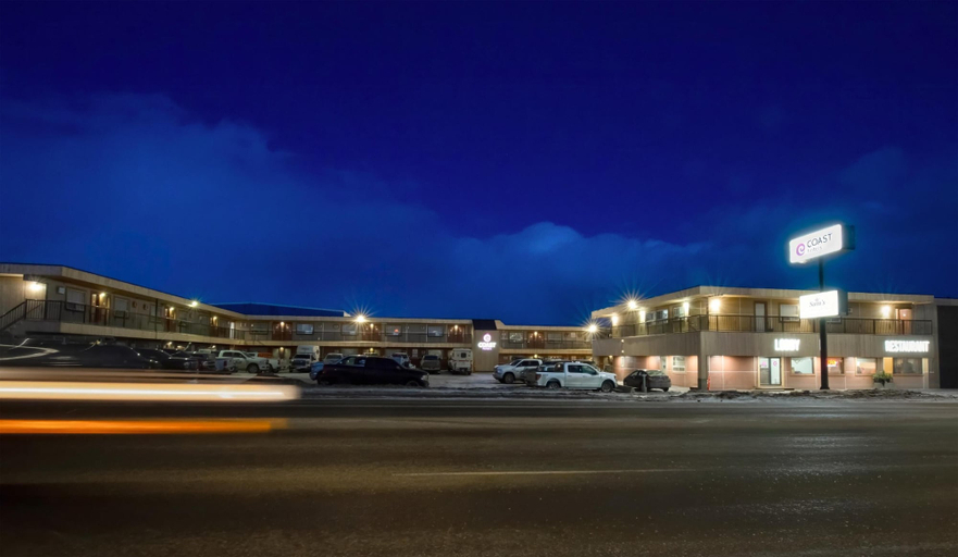 Exterior & Views 2, Coast Dawson Creek Hotel, Peace River