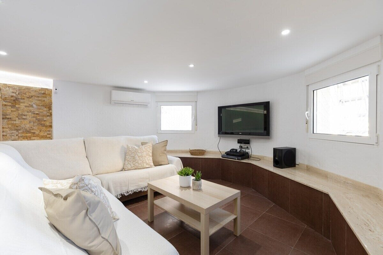 Interior 2, The Big Chill by Fidalsa, Alicante