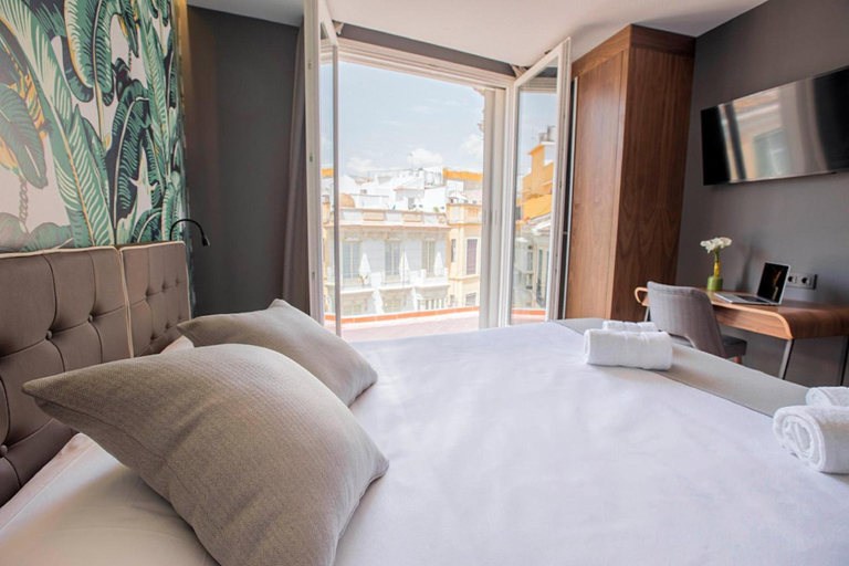 Bedroom 2, Malaga Premium Hotel, Málaga