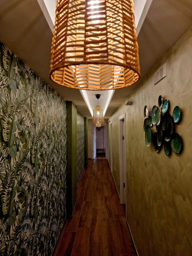 Public Area 2, Jungle Boutique, Napoli