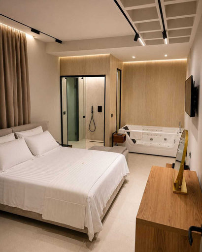 Room 4, Di Ariano, Vlorës