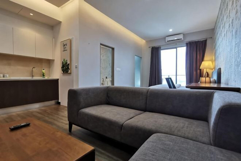 Room 5, Mykey Silverscape B-39-07 Melaka City, Malacca City