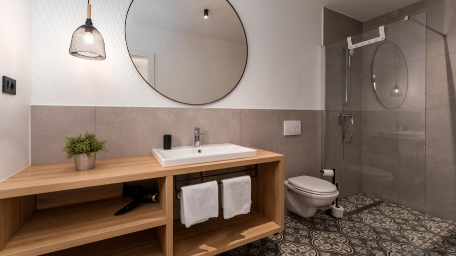 Bathroom 5, Villa Molindrio by Villas Guide, Poreč