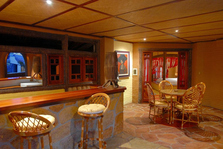 Public Area 4, Dayo Hotel, Trairi