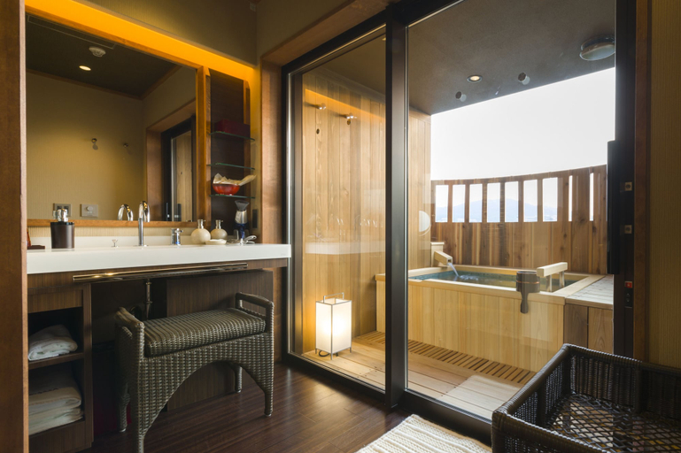 Bathroom, Fujisan Onsen Bessho SASA, Fujiyoshida