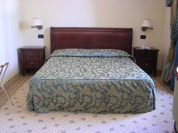 Bedroom 4, Verdeborgo, Rome