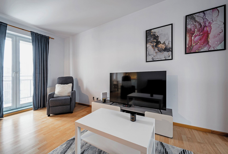 Room 2, RentPlanet - Studio Kościelna, Poznań City