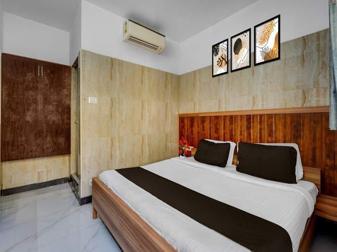 Room 3, Deluxe Krishna Riverview Vijayawada Sikara, Chennai