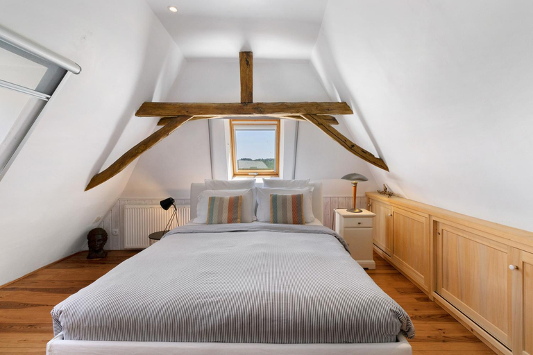 Bedroom 2, Les Temps des Sources, Dordogne