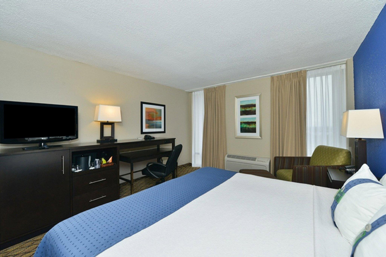Bedroom 3, Raleigh North, Wake