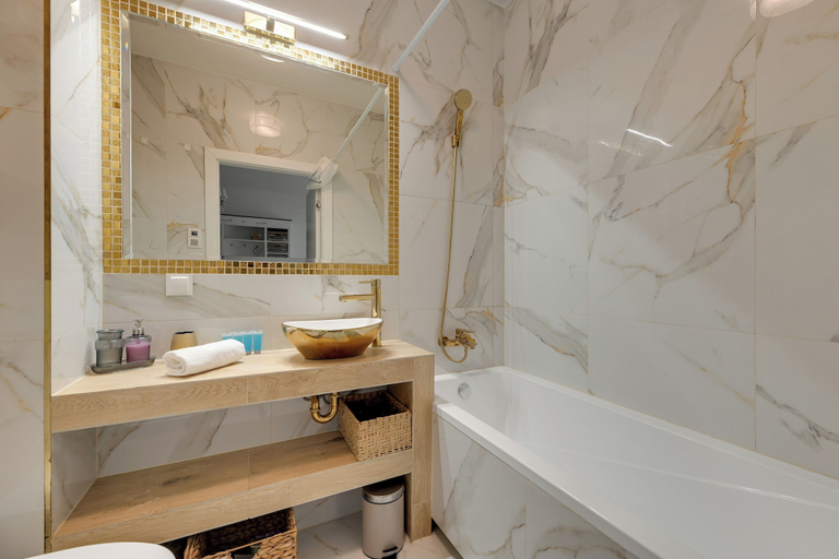 Bathroom 2, Riverfront by Grand Apartments, Gdańsk City