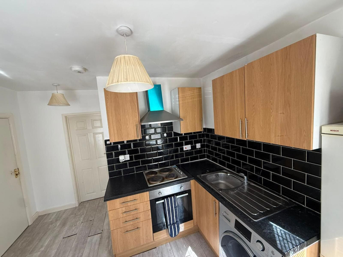 Private kitchen 2, Coventry Road Apartments Flat 1, Southampton