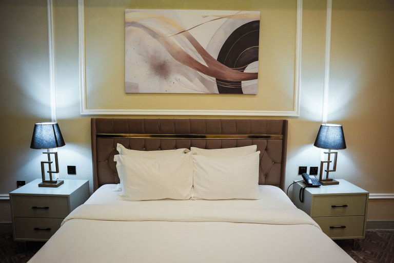 Bedroom 4, Al Mansour Plaza Hotel, Doha