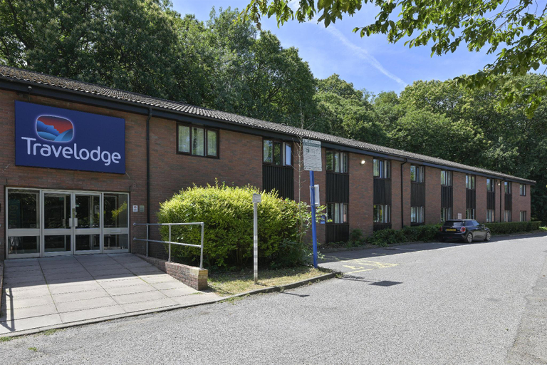 Exterior & Views 2, Travelodge Medway M2, Medway