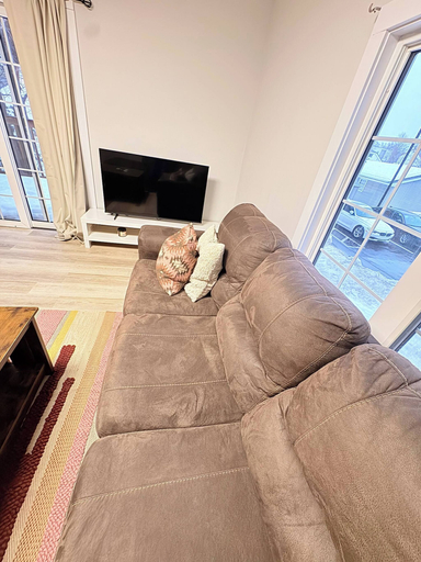 Living area 4, Modern 3BR Near Long Lake Minutes to Downtown, Halifax