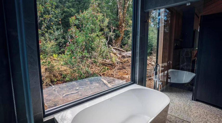 Bathroom 4, Discovery Resorts – Cradle Mountain, Kentish