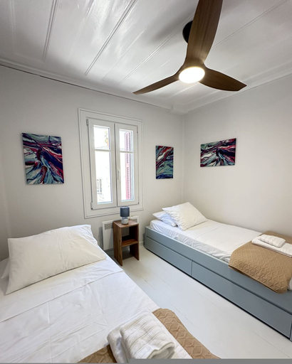 Room 5, Sapfous 10, Ionian Islands