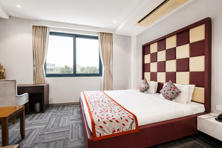 Others 4, Viz Park-Hotel Business Hotel & Banquet,GIDC Anand, Anand