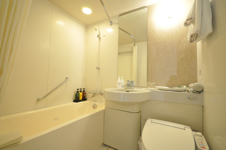Bathroom 3, Richmond Hotel Kumamoto Shinshigai, Kumamoto