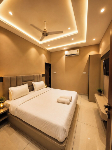 Room 2, HOTEL GEETANJALI, Sirohi