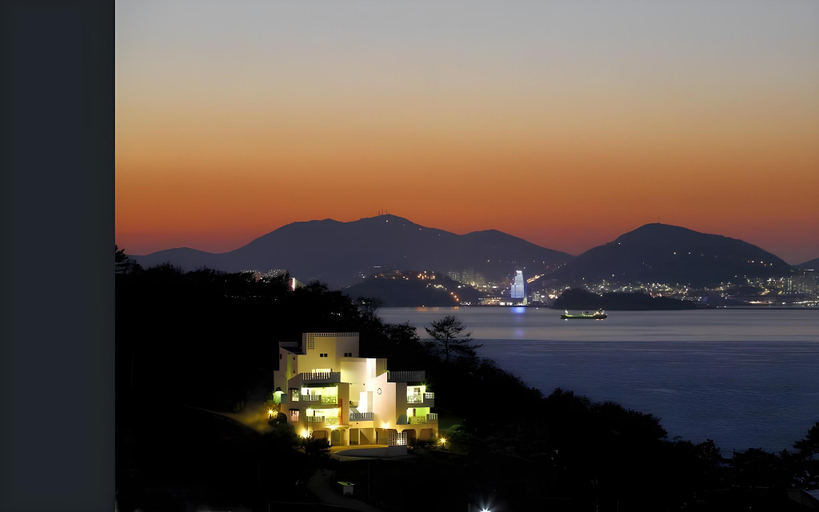 Others 2, namhae elnidonamhae rijoteu, Namhae