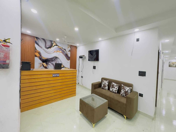 Reception, Super Collection O Sector 18 Metro Station, Gautam Buddha Nagar