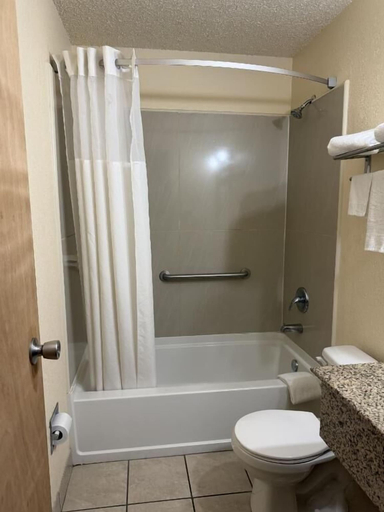 Bathroom 4, LaVale Inn Cumberland Area, Allegany