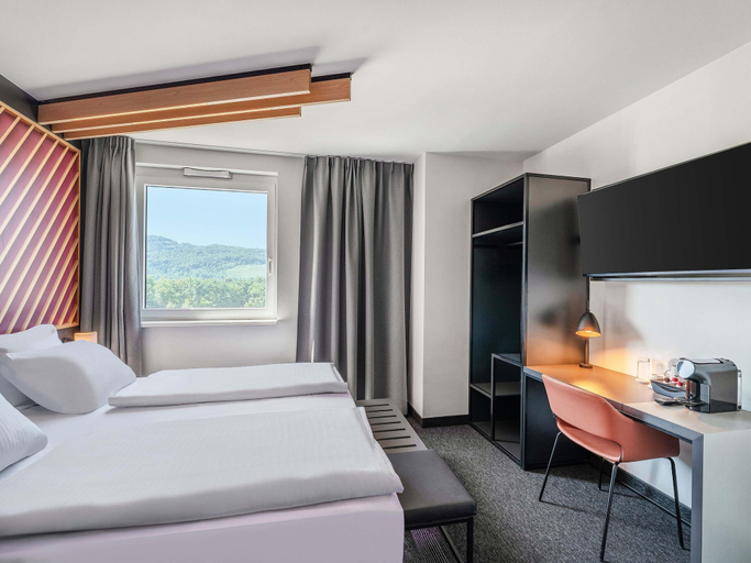 Bedroom 3, B&B Hotel Freiburg-Süd, Freiburg im Breisgau