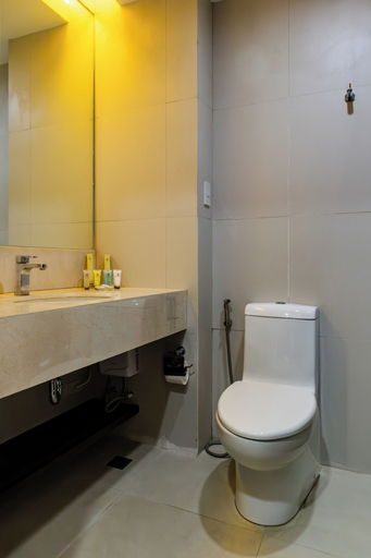 Bathroom 4, Sotogrande IloIlo, Iloilo City