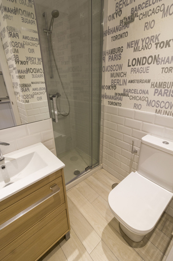 Bathroom 2, Besalamanca, Salamanca