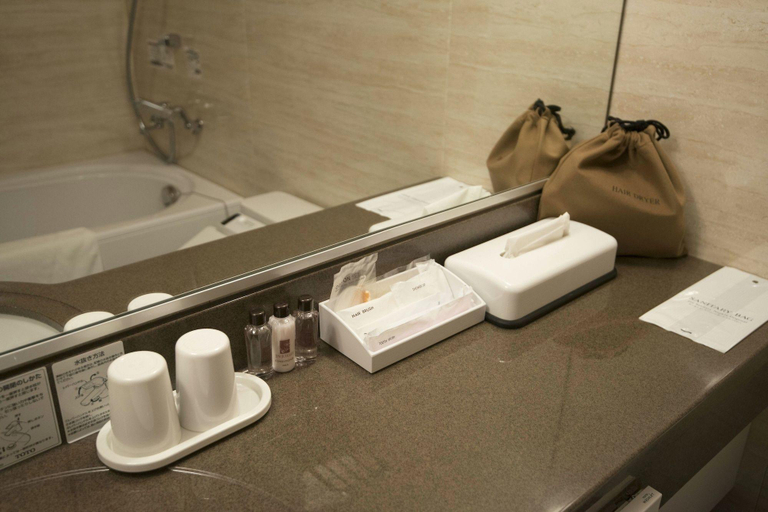 Bathroom, Hotel Shirakaba-So, Matsumoto