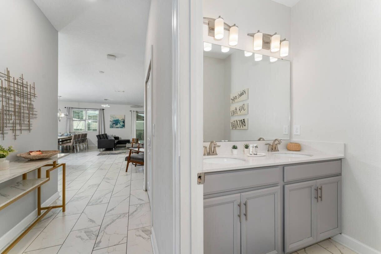 Interior 2, Storey Lake Home Pool 15min to Disney, Osceola
