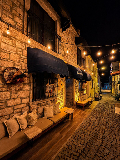 Property grounds, Kadra Cunda Otel, Ayvalık