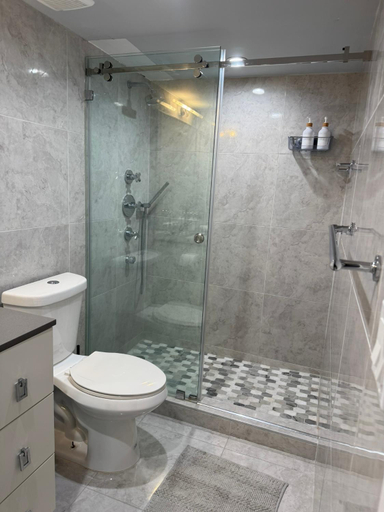 Bathroom, Apartment in Sunny Isles Beach, Miami-Dade
