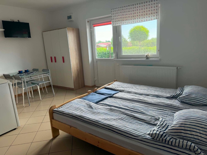 Bedroom 2, Relaks Rusinowo, Sławno