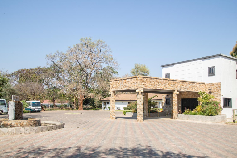 Others 3, Zambezi Junction Lodge & Serengeti Restaurant, Livingstone
