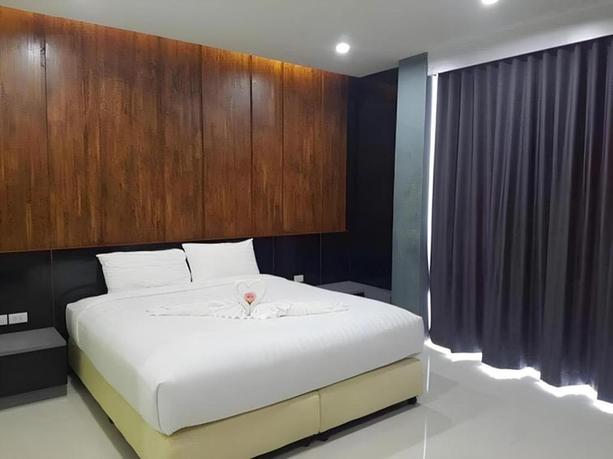 Bedroom 4, The Peak Boutique Hotel, Phra Phrom