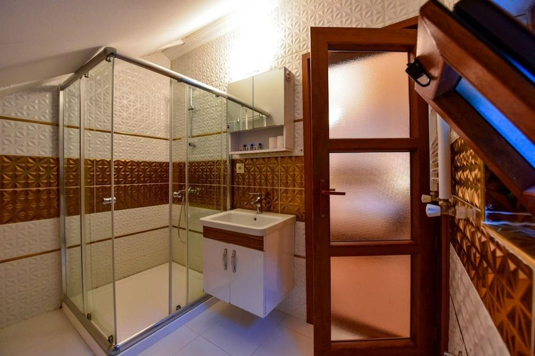 Bathroom 4, Uzungol Ada Bungalow, Çaykara