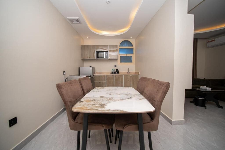 Dining, Amwaj Serviced Apartments, Al Khobar
