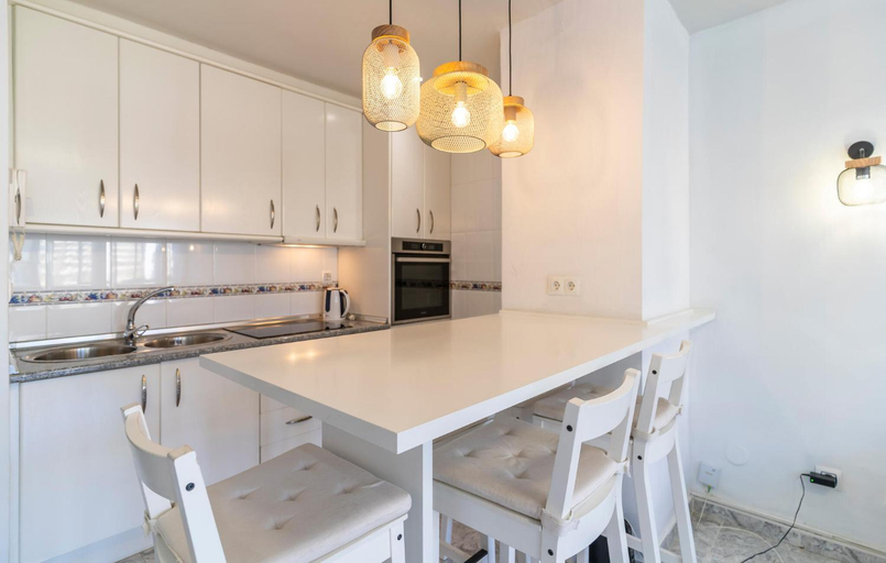 Others 4, Cozy Apartment in Fuengirola! Basta lage, Málaga