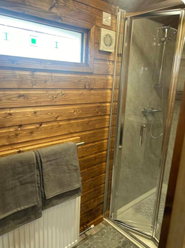 Bathroom 3, Gortin Glen Forest Cabin, Sleeps 7 With Parking, Fermanagh and Omagh