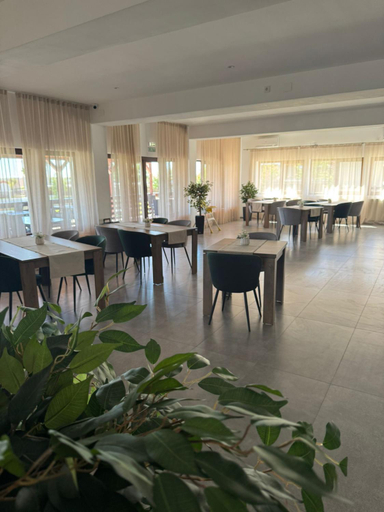 Food & Drinks, Pensiunea Taisia, Murighiol