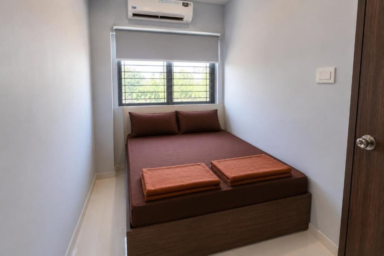 Room 5, Seasons Resorts, Jabalpur