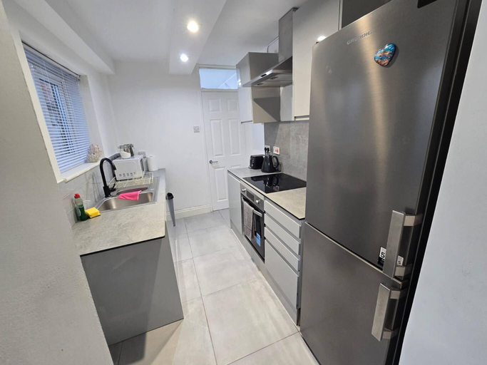 5, House 5 minutes from Sefton Park, Sefton