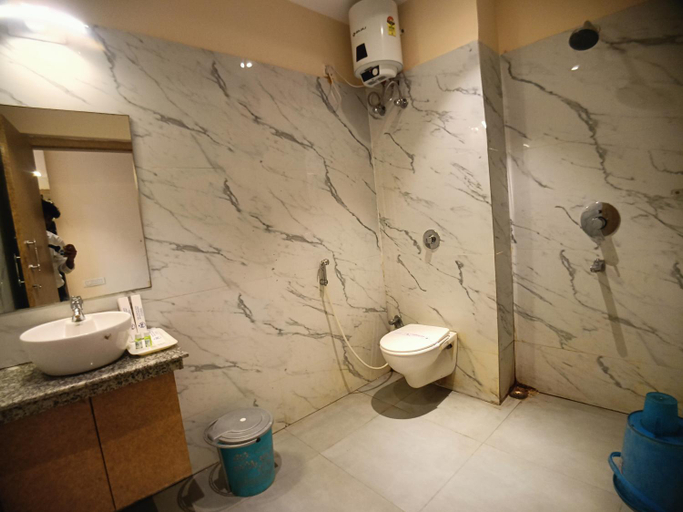 Bathroom 3, PARTH KING BEACH RESORT , Purba Medinipur