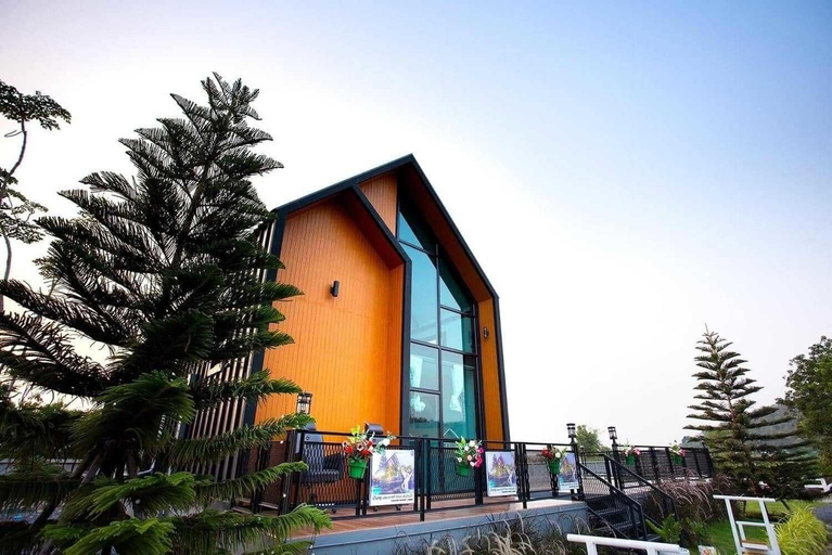 Front of property 5, KN Pool Villa Saraburi, Nong Khae