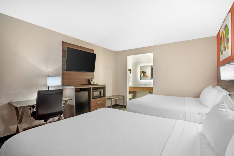 Bedroom 4, Best Western Statesville Inn, Iredell